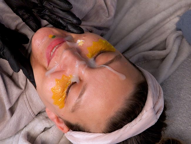 Wellness-Date eskaliert – Harter s*x bis zur dickflüssigen Cum-Maske deluxe