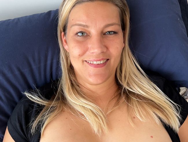 DaddysLuder Porno Video: Meine fo**e spri**t mehrmals ins Bett! Cum***t|Squirt|4 Orgasmen